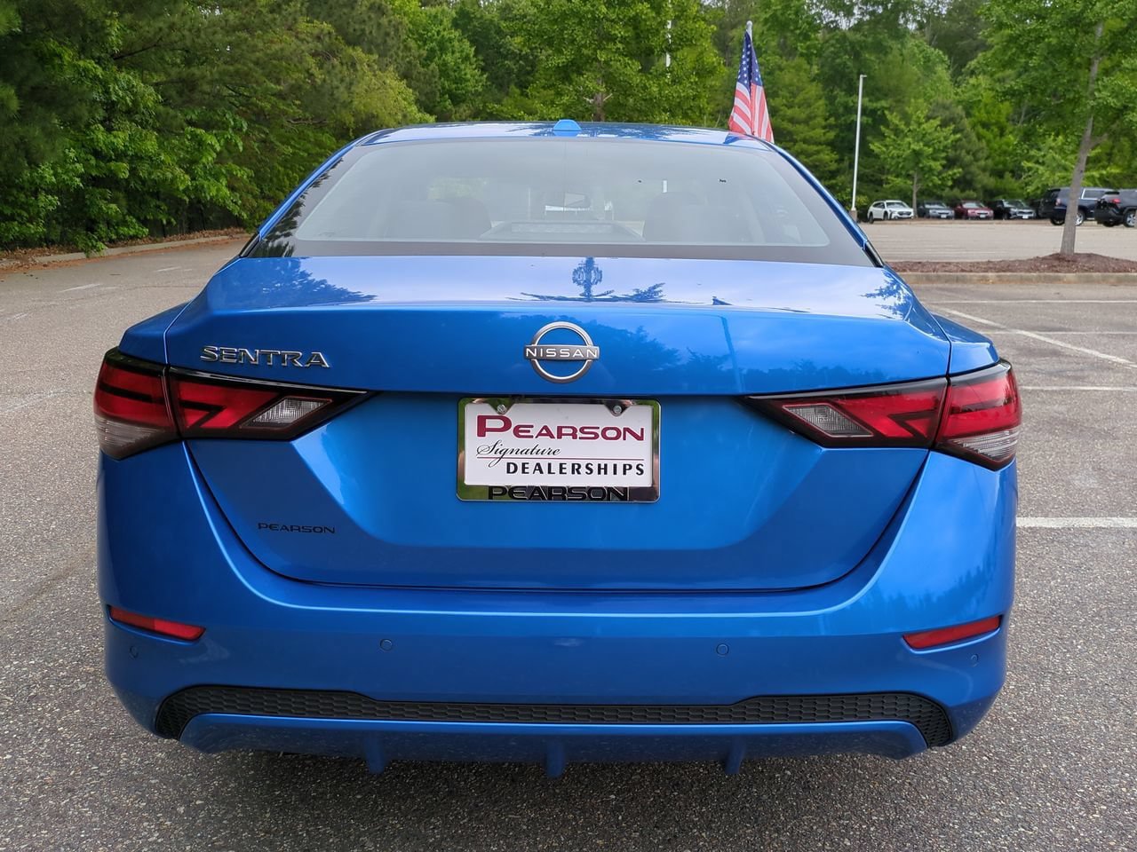 Used 2025 Nissan Sentra SV FWD image 5