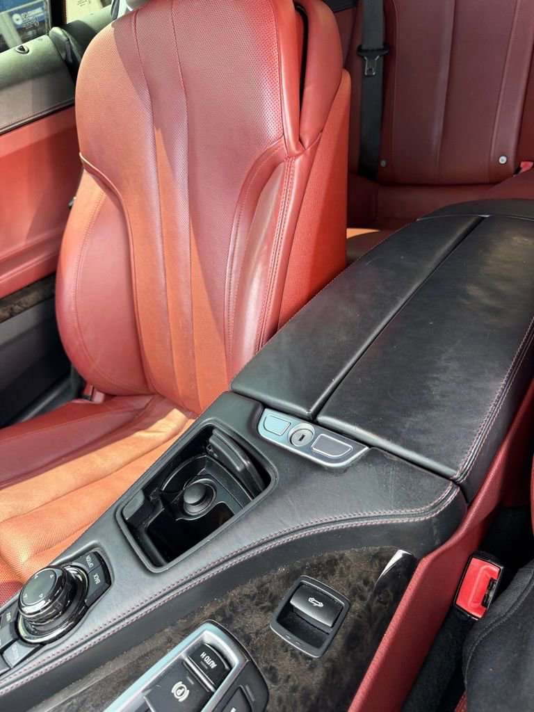 Used 2012 BMW 650i Convertible image 12