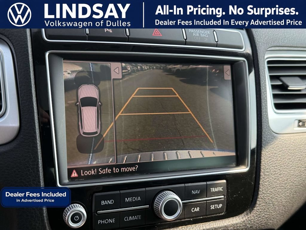 Used 2016 Volkswagen Touareg TDI AWD/4WD image 20