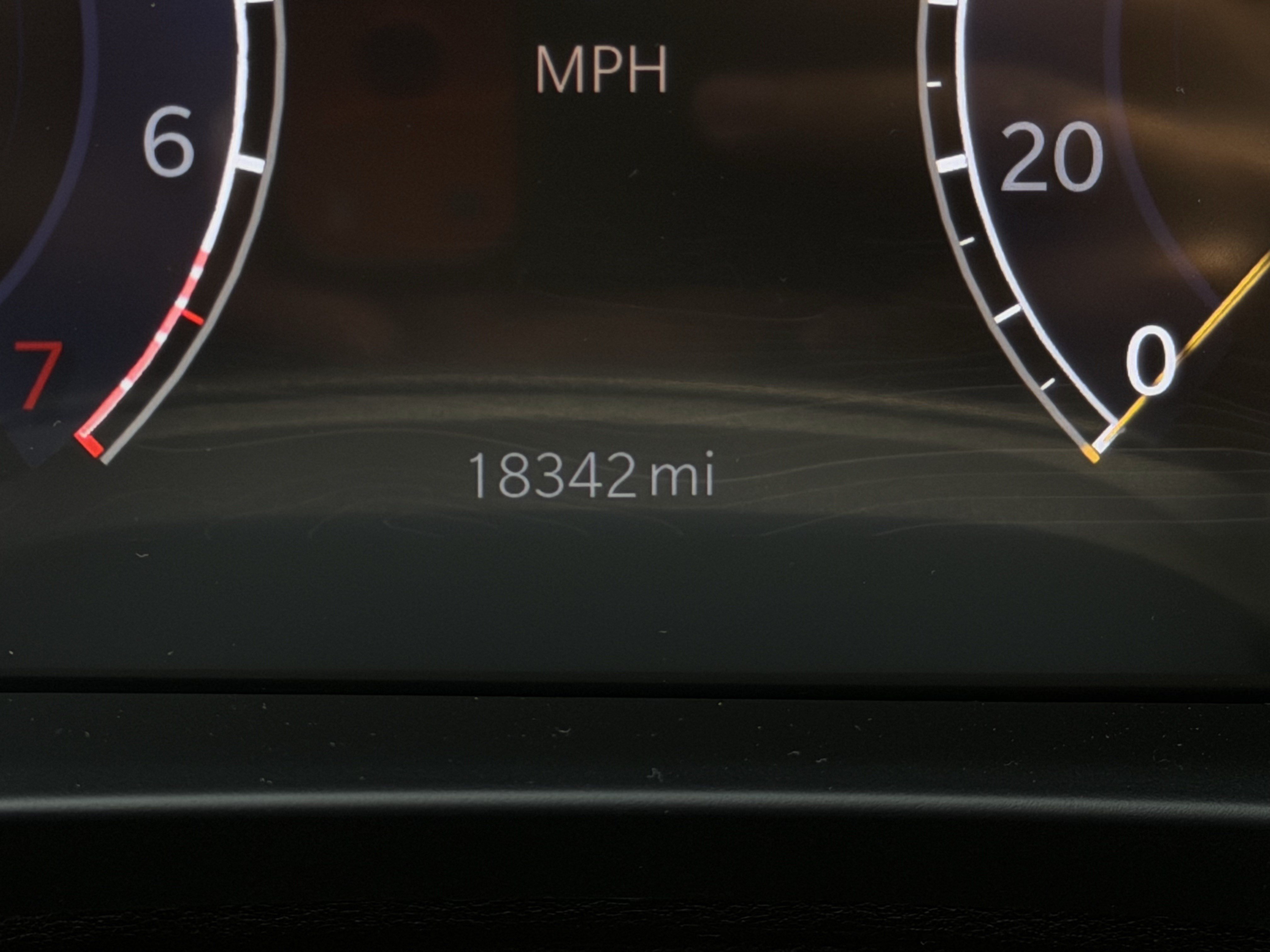 Used 2025 Jeep Grand Cherokee L Laredo RWD image 14