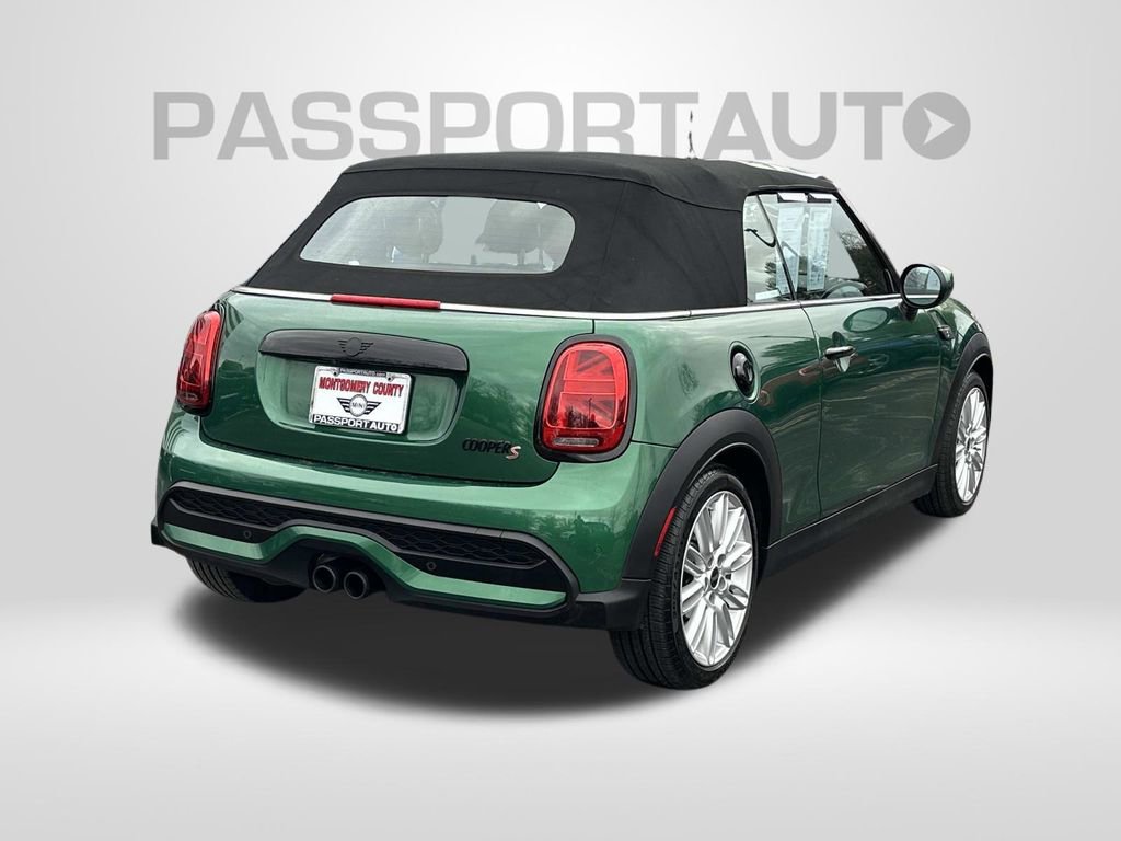 Used 2023 MINI Cooper S w/ Signature Upholstery Package image 6