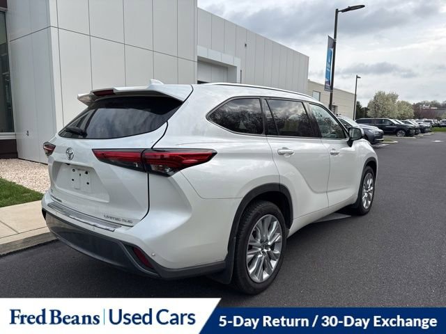 Used 2021 Toyota Highlander Limited image 6