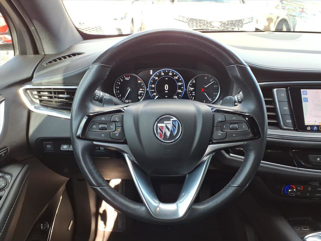 Used 2024 Buick Enclave Avenir w/ Avenir Technology Package image 18