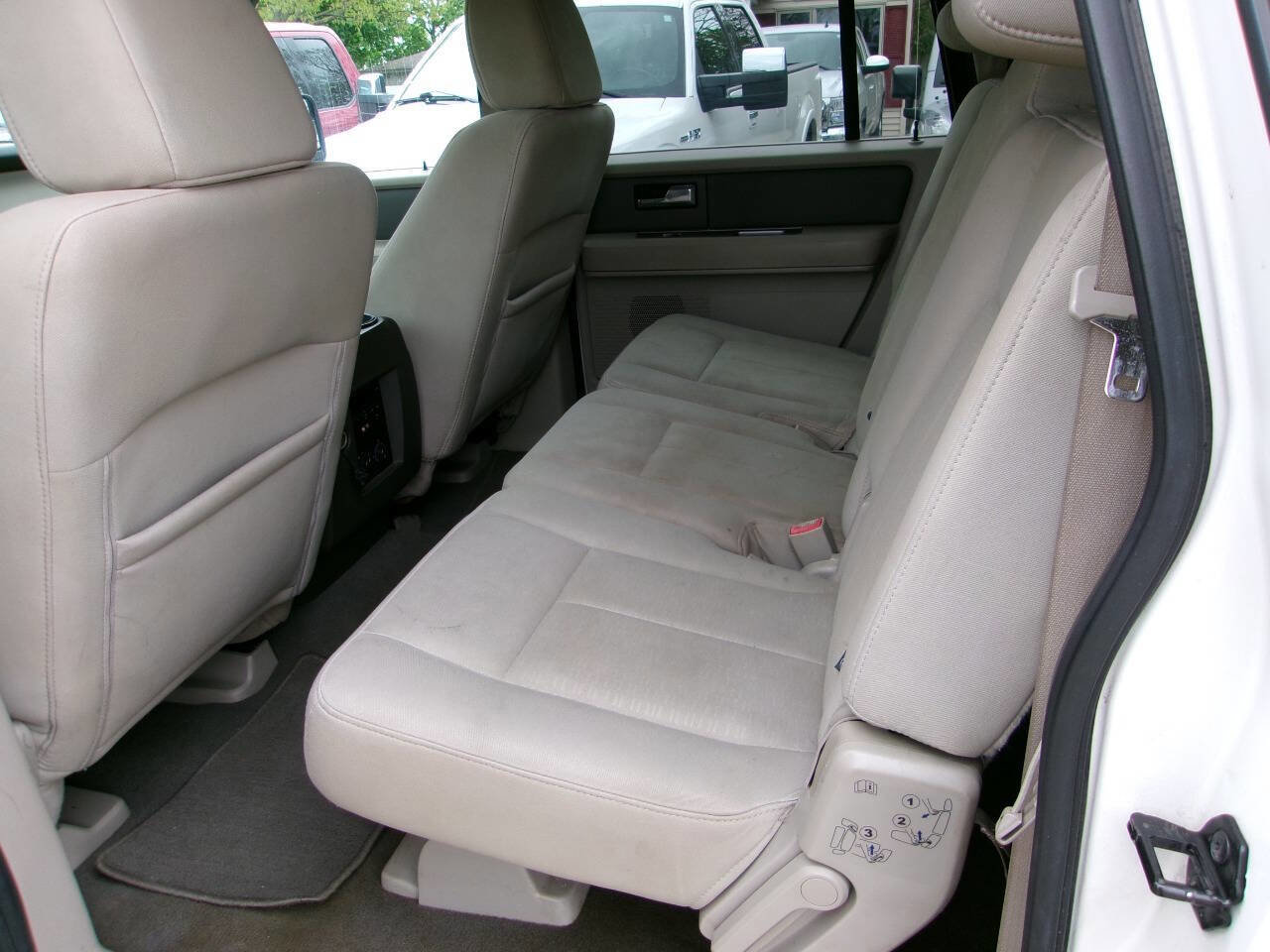 Used 2008 Ford Expedition EL XLT AWD/4WD image 7