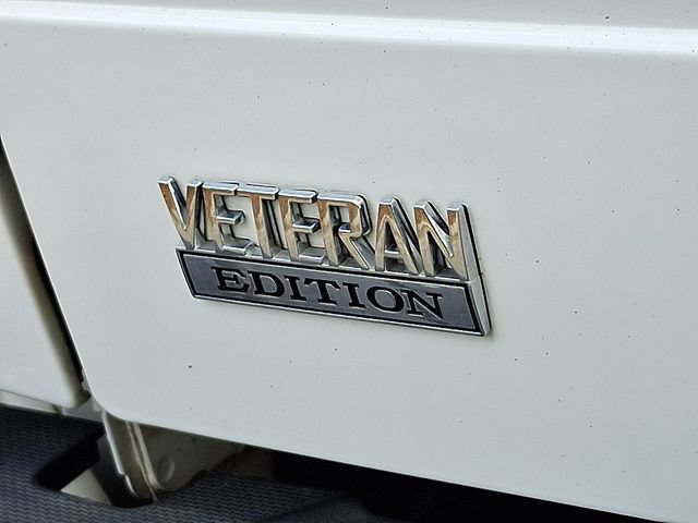 Used 2013 Ford F250 XLT w/ Snow Plow Prep Pkg AWD/4WD image 31