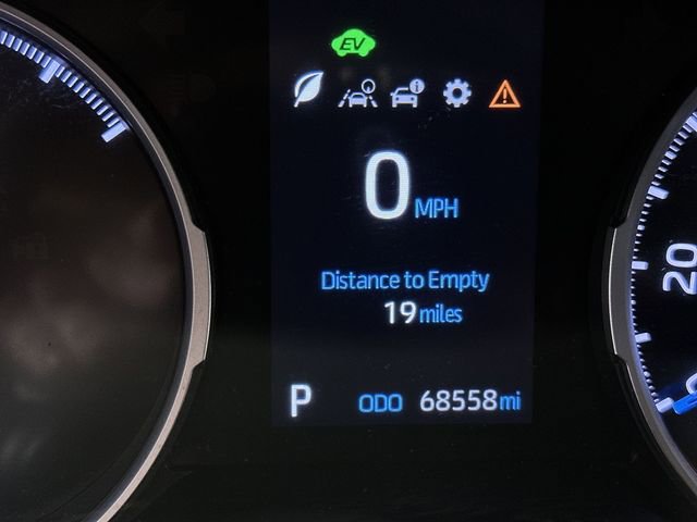Used 2021 Toyota RAV4 LE AWD/4WD image 12