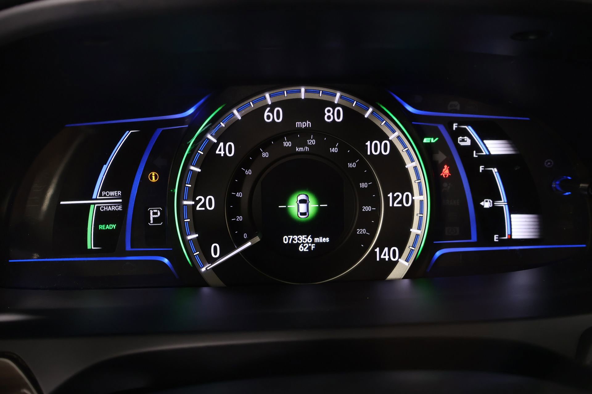 Used 2017 Honda Accord Touring image 4