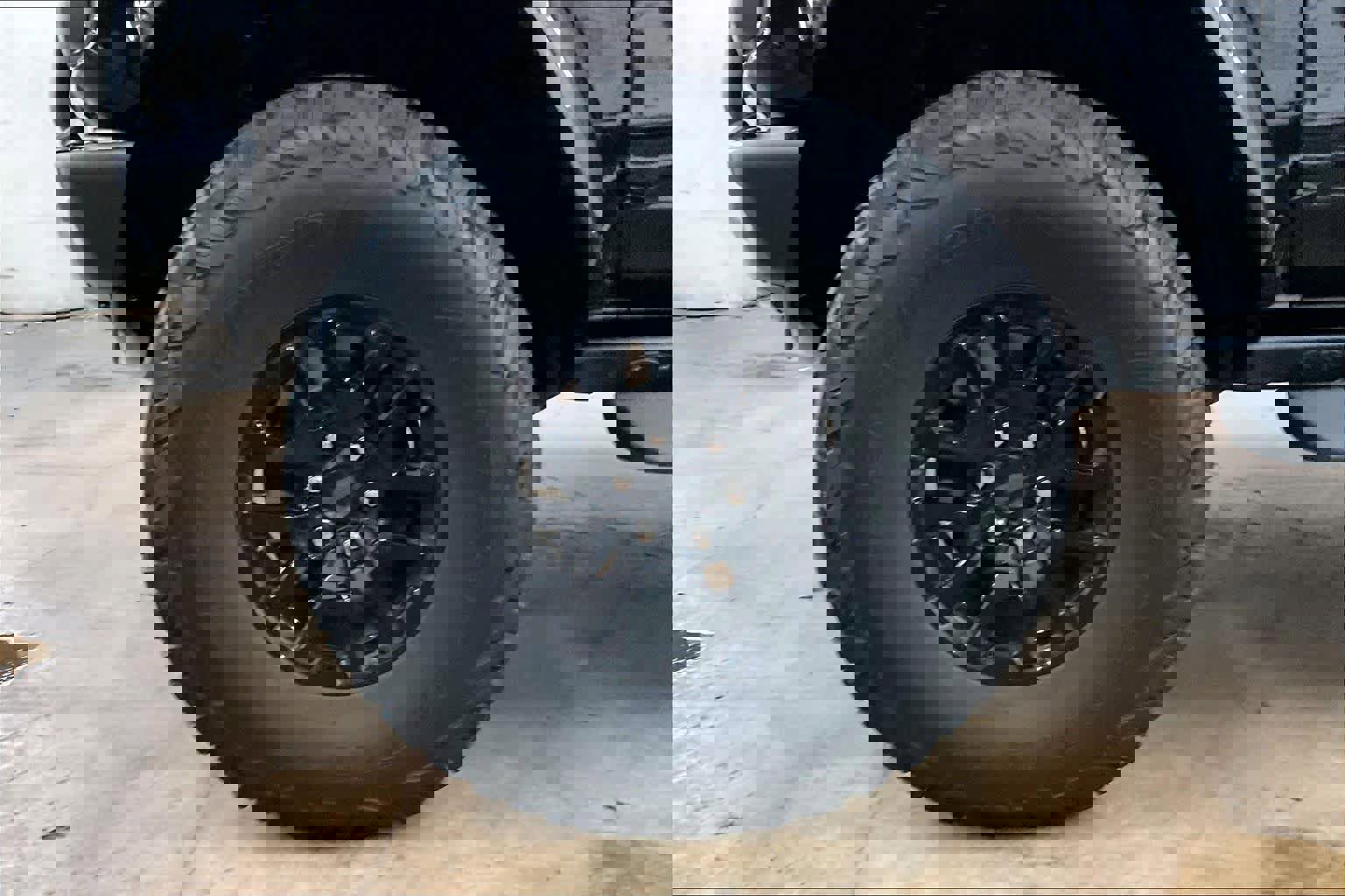 Used 2024 Ford Bronco Raptor w/ Interior Carbon Fiber Pack 6 image 12