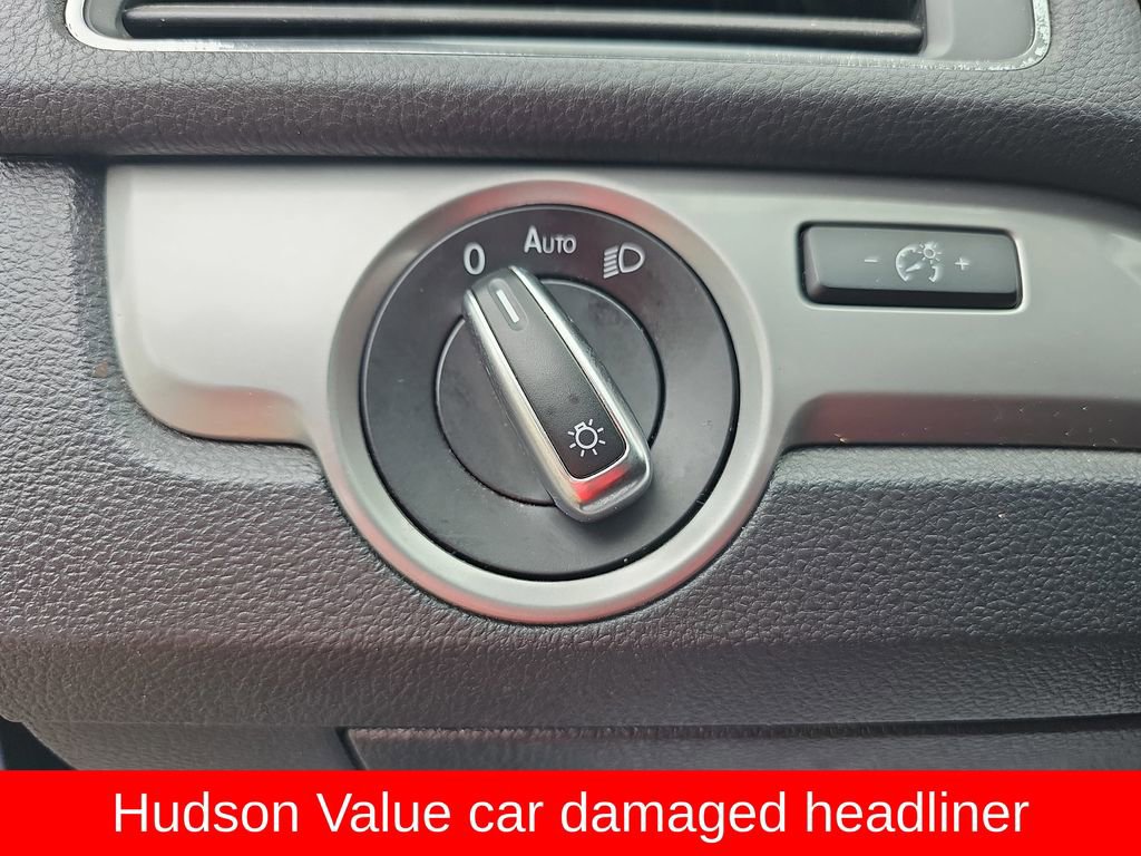 Used 2014 Volkswagen Passat 1.8T S FWD image 25