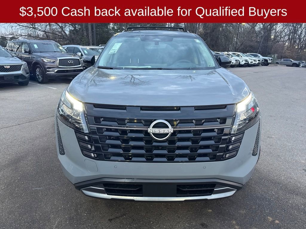 New 2026 Nissan Pathfinder Platinum AWD/4WD image 9