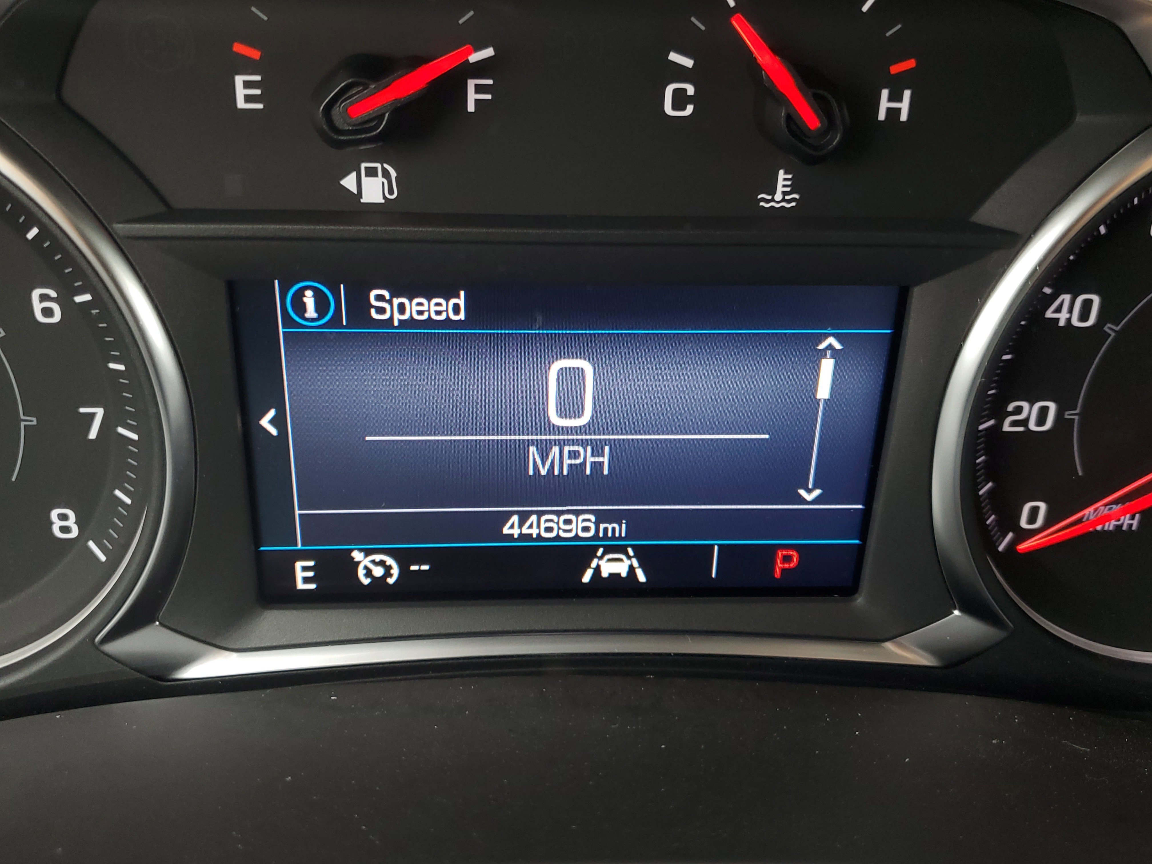 Used 2024 GMC Terrain SLE image 21