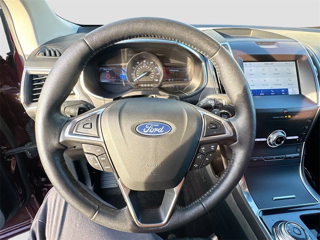 Used 2020 Ford Edge Titanium w/ Class II Trailer Tow Package image 7