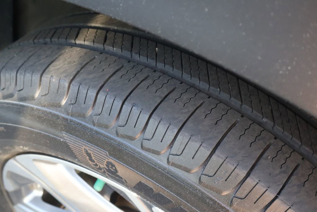 Used 2017 Honda CR-V EX image 6