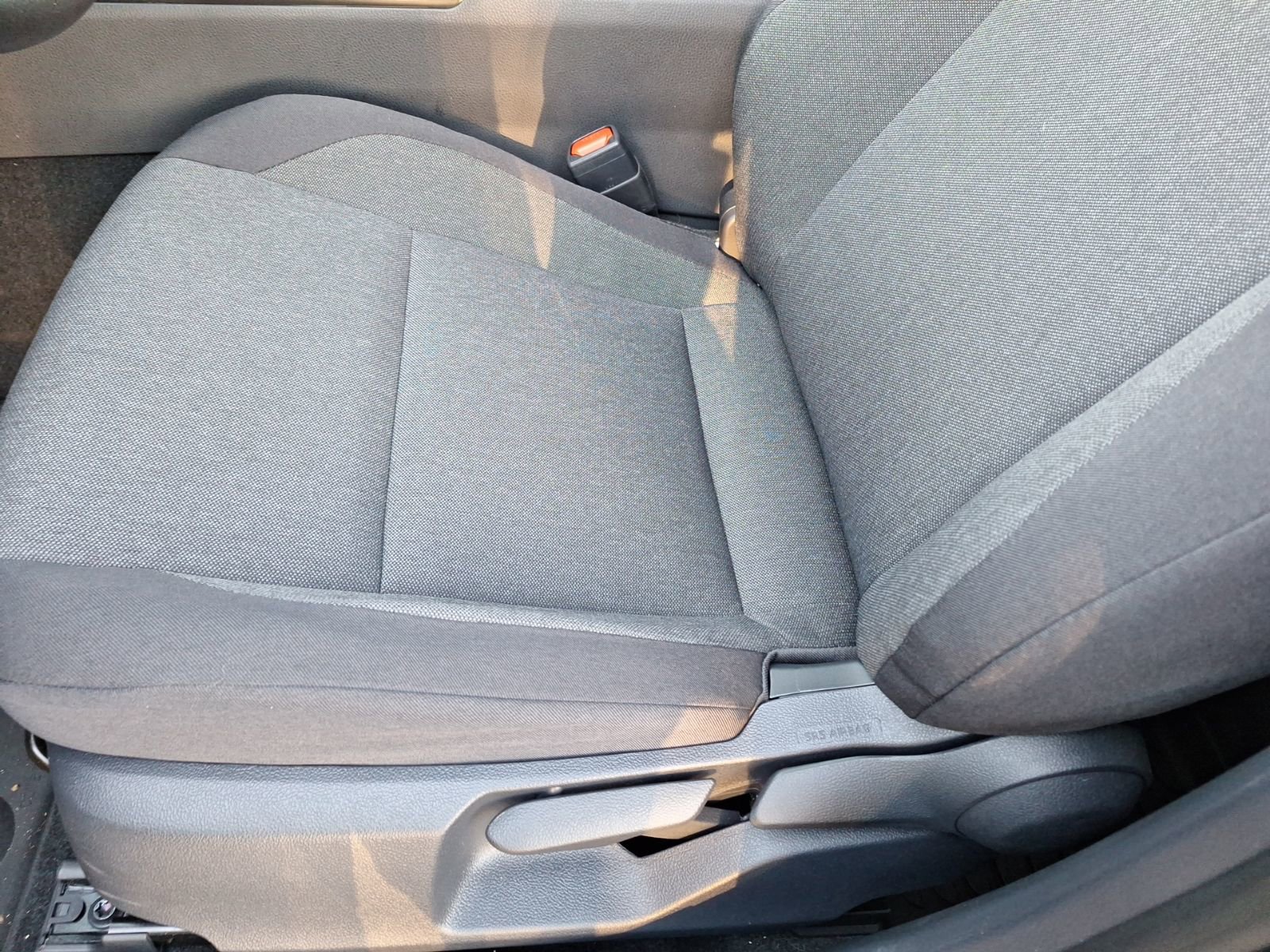 Used 2025 Toyota Camry LE image 16