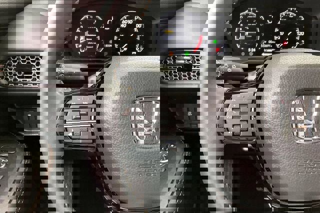 Certified 2026 Honda HR-V Sport image 22