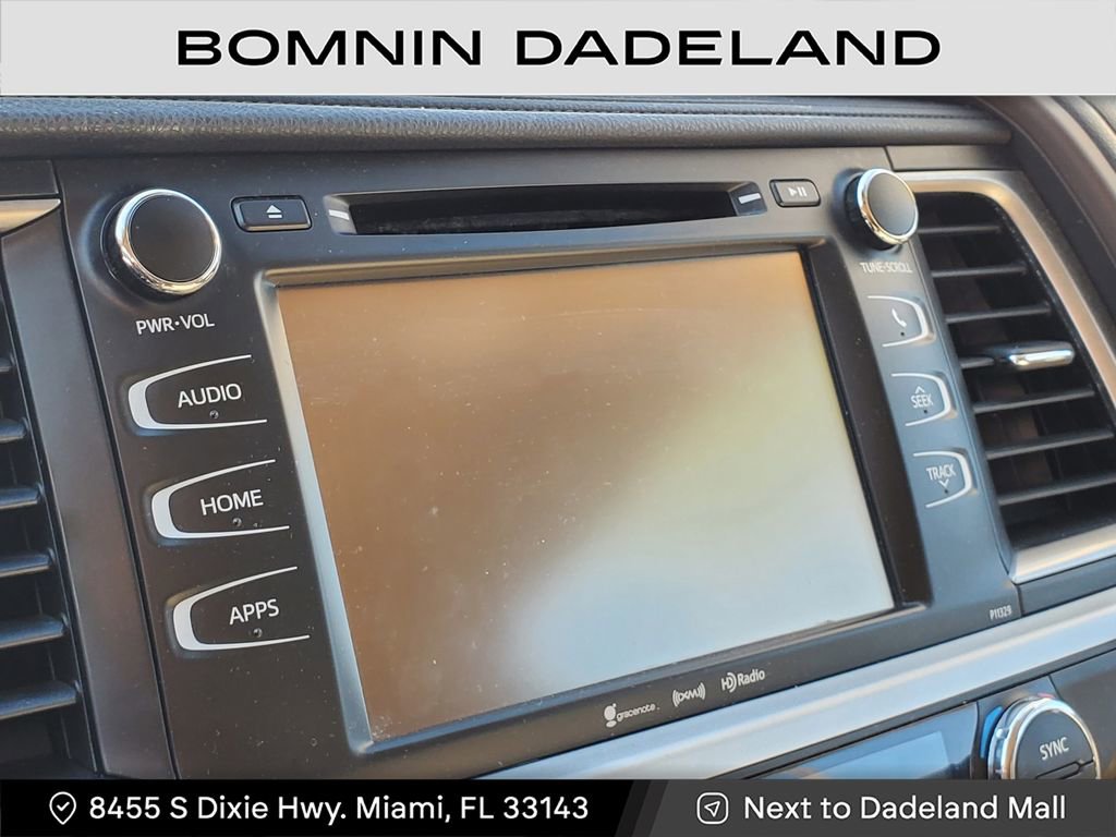 Used 2018 Toyota Highlander Plus image 22