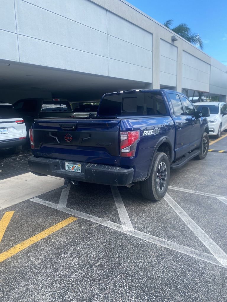 Used 2023 Nissan Titan PRO-4X w/ Pro-4x Convenience Package image 4