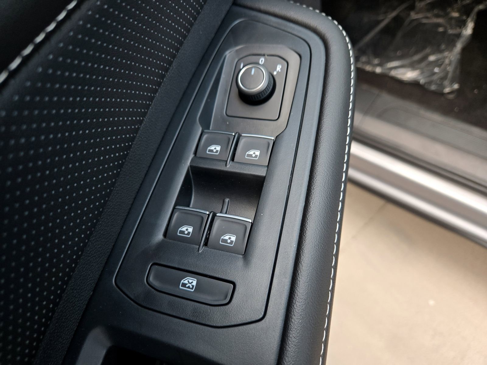 New 2026 Volkswagen Atlas SE image 21