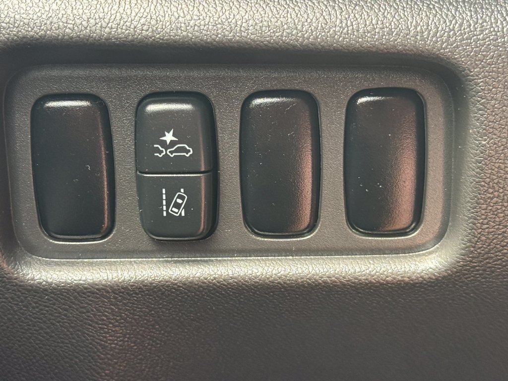 Used 2021 Mitsubishi Outlander Sport Black Edition AWD/4WD image 2