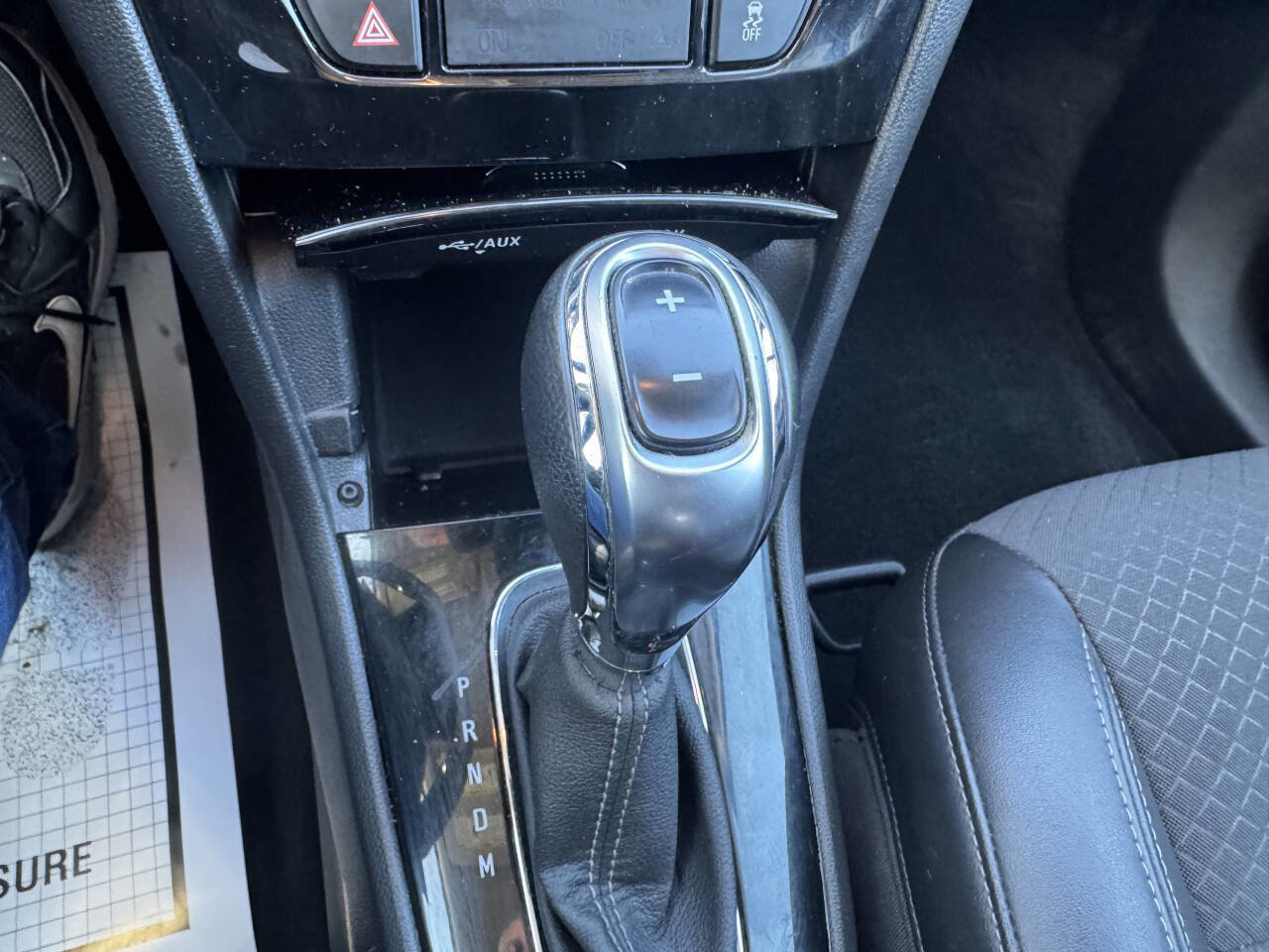 Used 2018 Buick Encore Sport Touring image 21