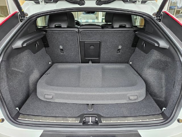 Certified 2023 Volvo C40 P8 Recharge Ultimate AWD/4WD image 12