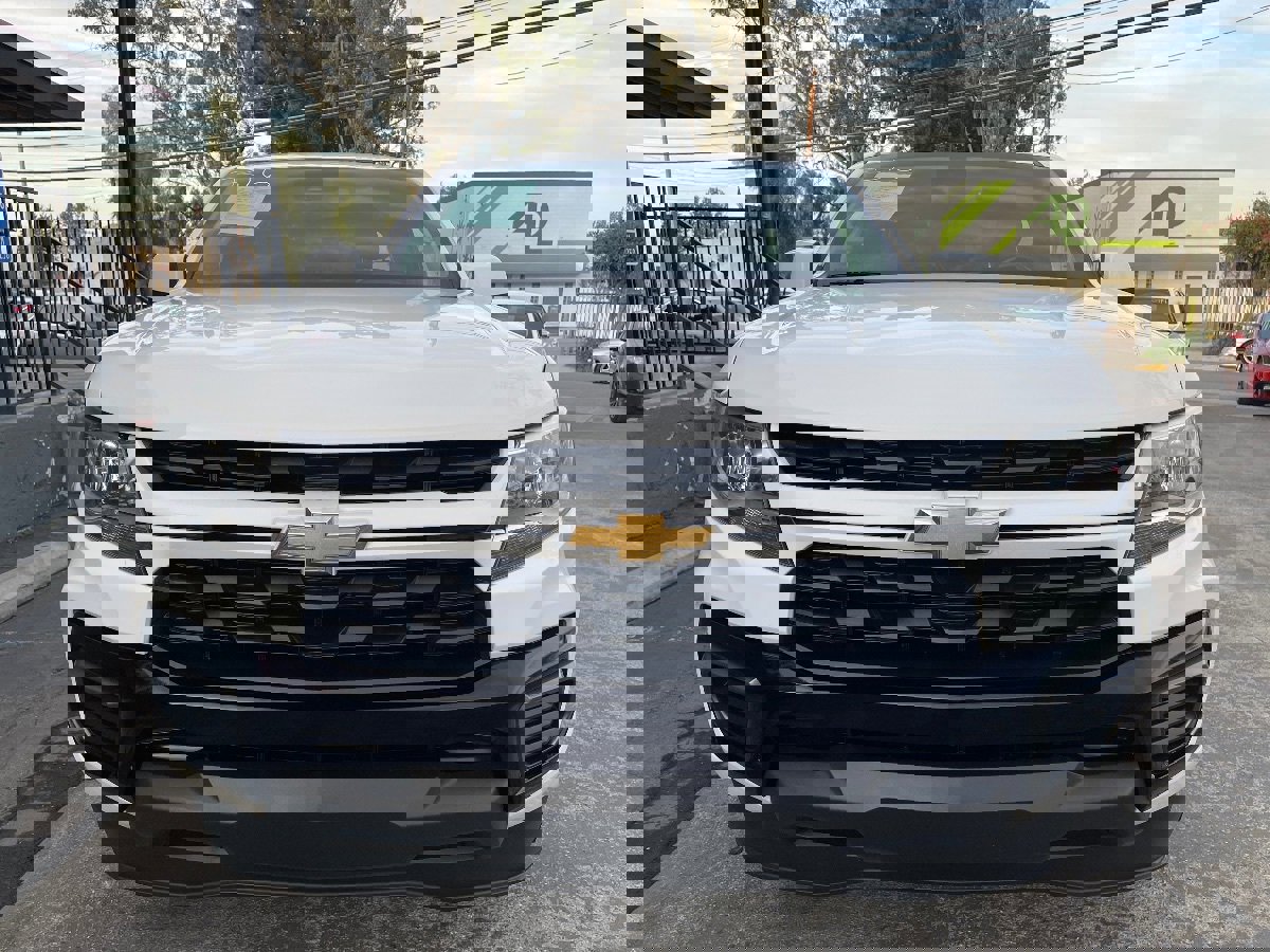 Used 2022 Chevrolet Colorado LT w/ Fleet Safety Package RWD image 2