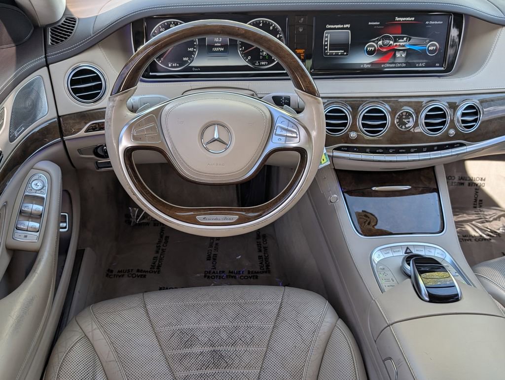 Used 2017 Mercedes-Benz S 550 Sedan image 25