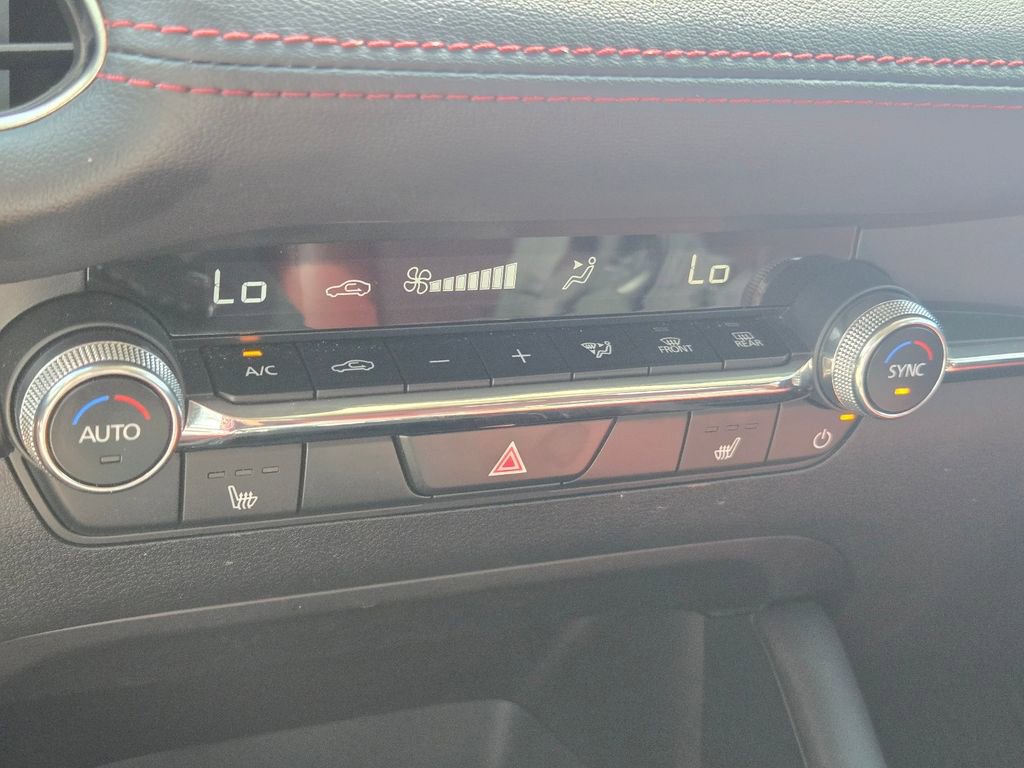 Used 2024 MAZDA MAZDA3 s AWD/4WD image 31