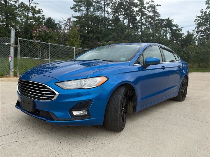 Used 2019 Ford Fusion SE w/ Equipment Group 151A FWD image 1