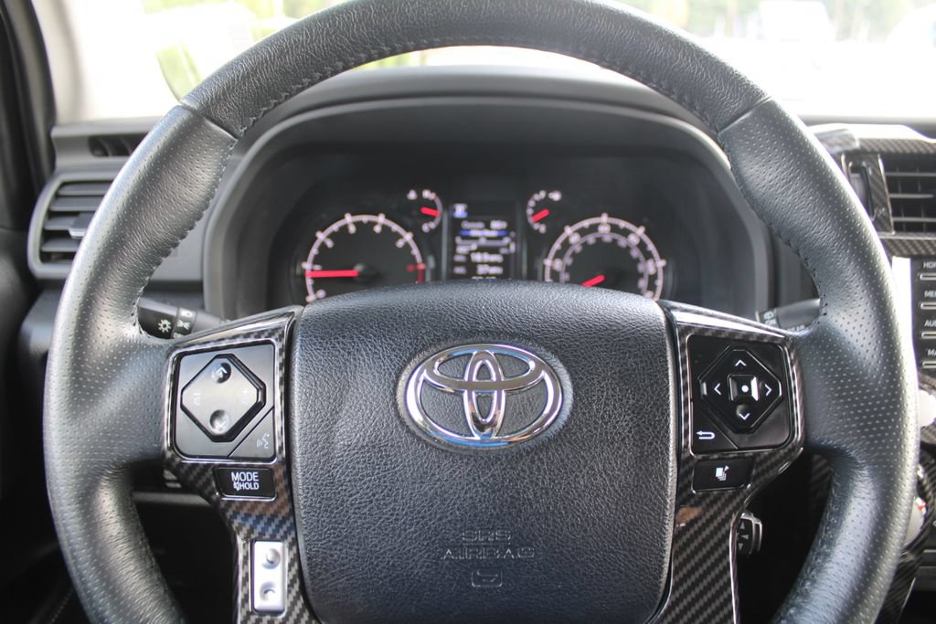 Used 2022 Toyota 4Runner SR5 Premium AWD/4WD image 26