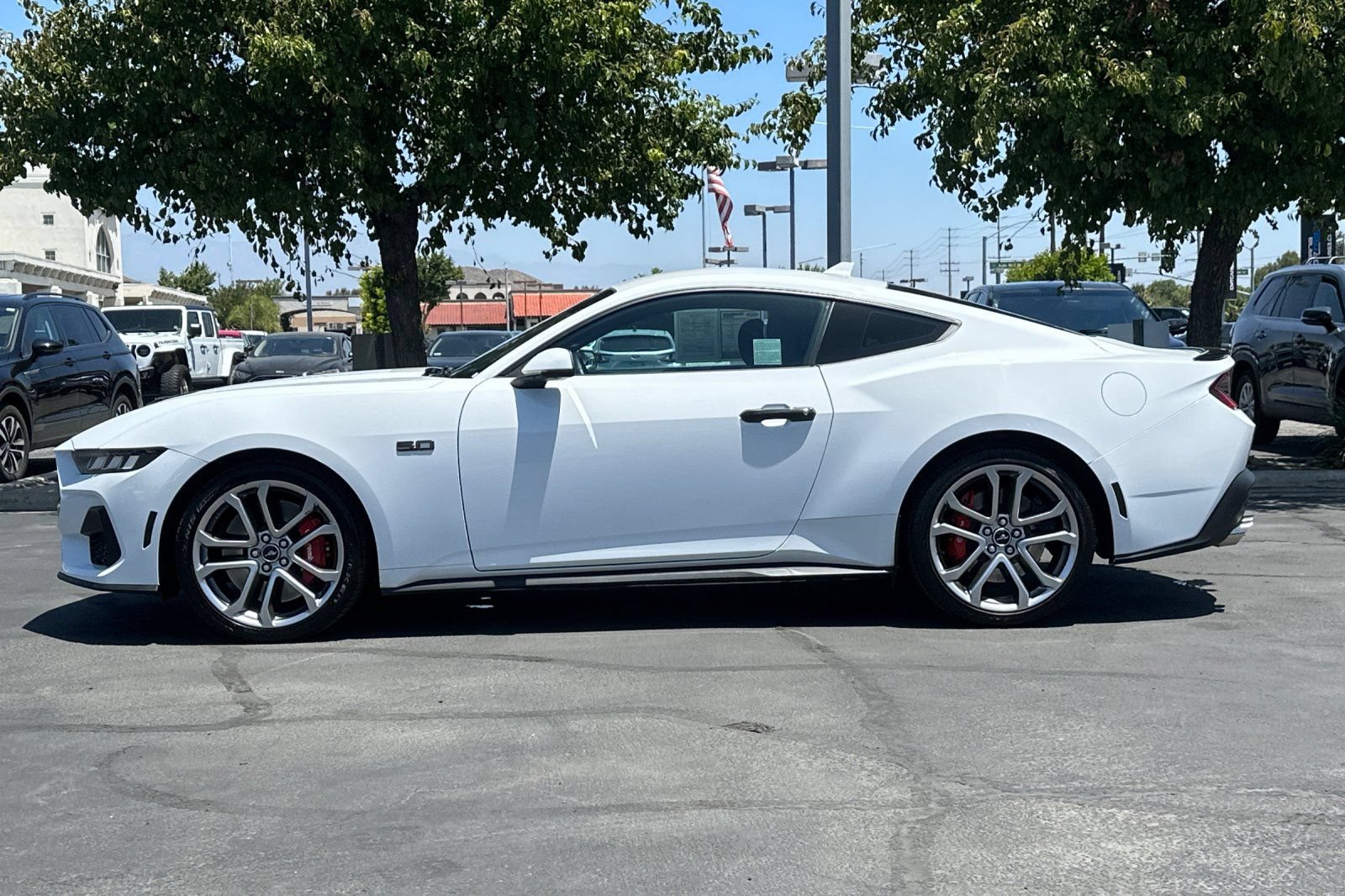 Used 2024 Ford Mustang GT Premium RWD image 7