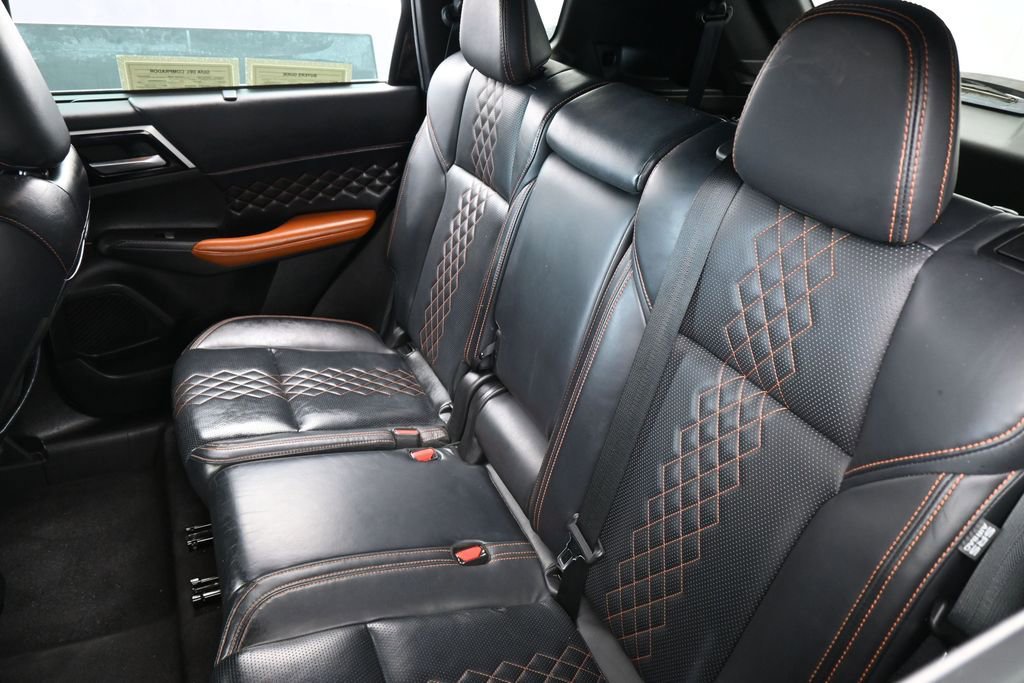 Used 2022 Mitsubishi Outlander SEL FWD image 44