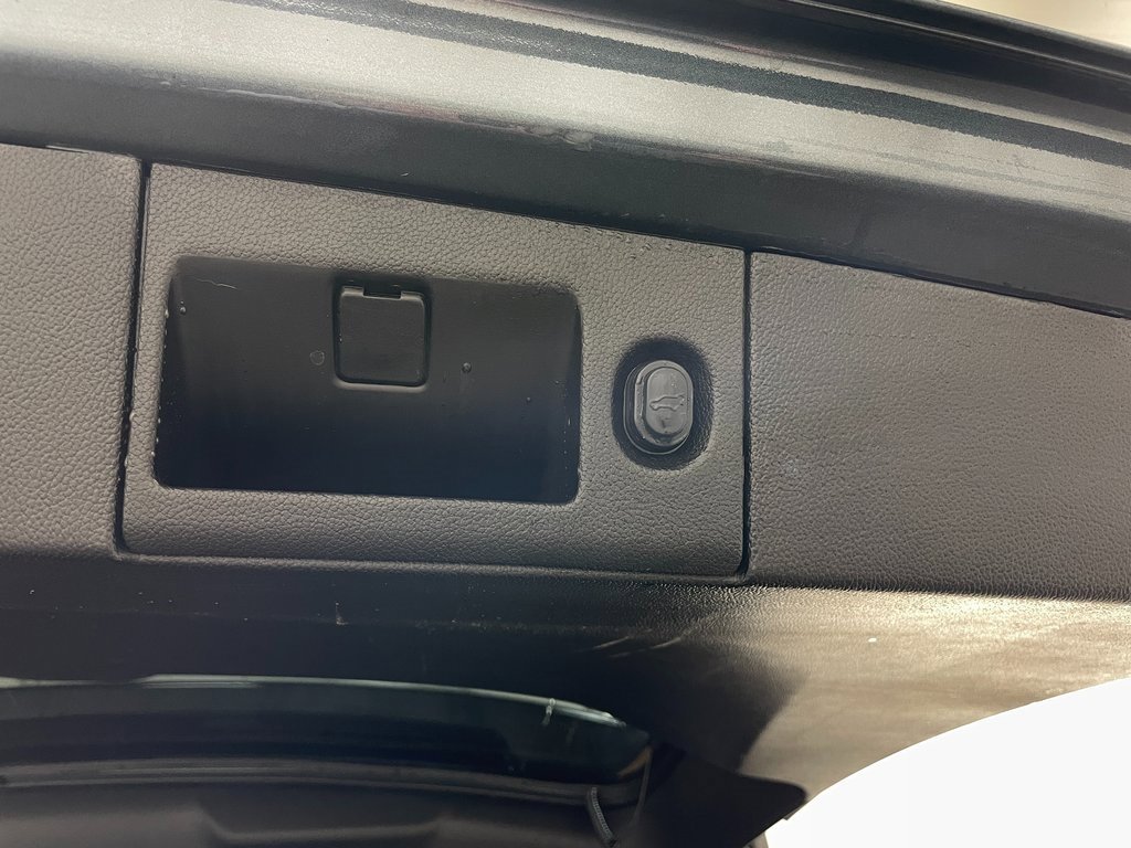 Used 2020 Chevrolet Tahoe LT image 51