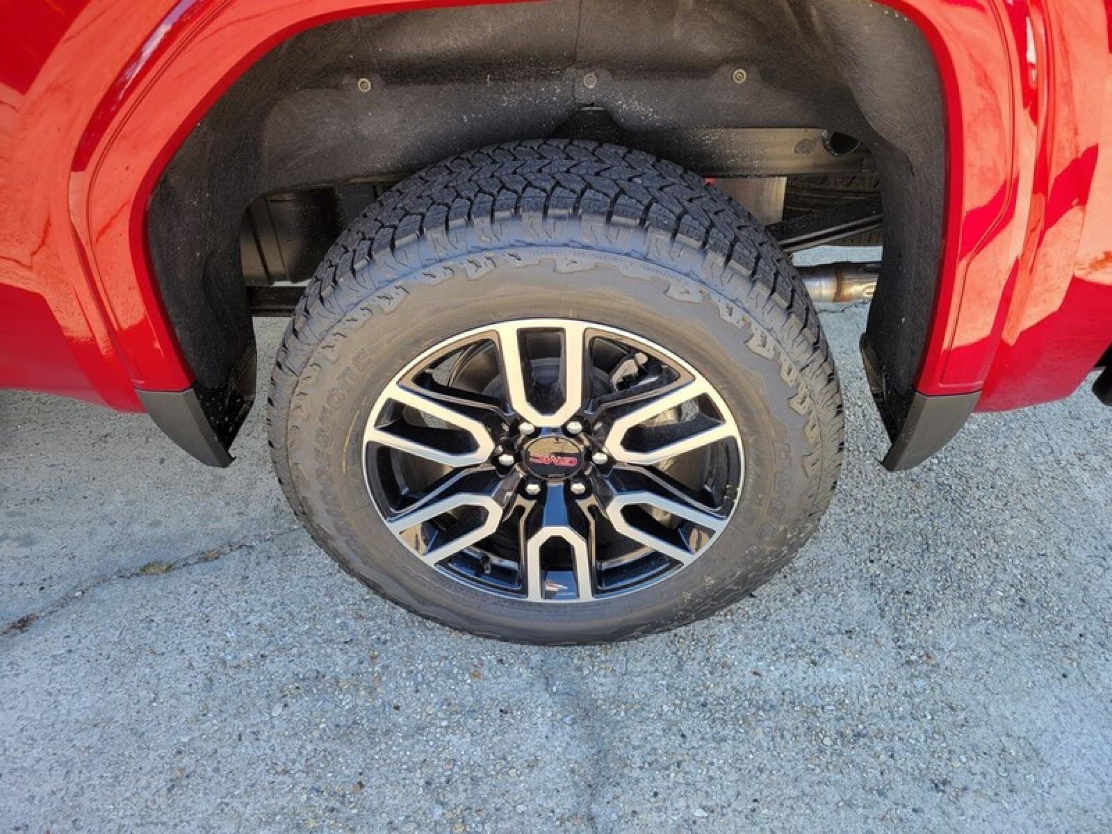New 2026 GMC Sierra 1500 AT4 w/ AT4 Premium Package image 9