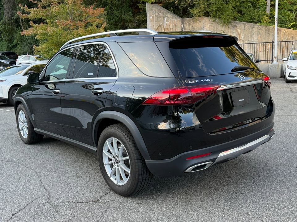 Used 2024 Mercedes-Benz GLE 450e 4MATIC image 4