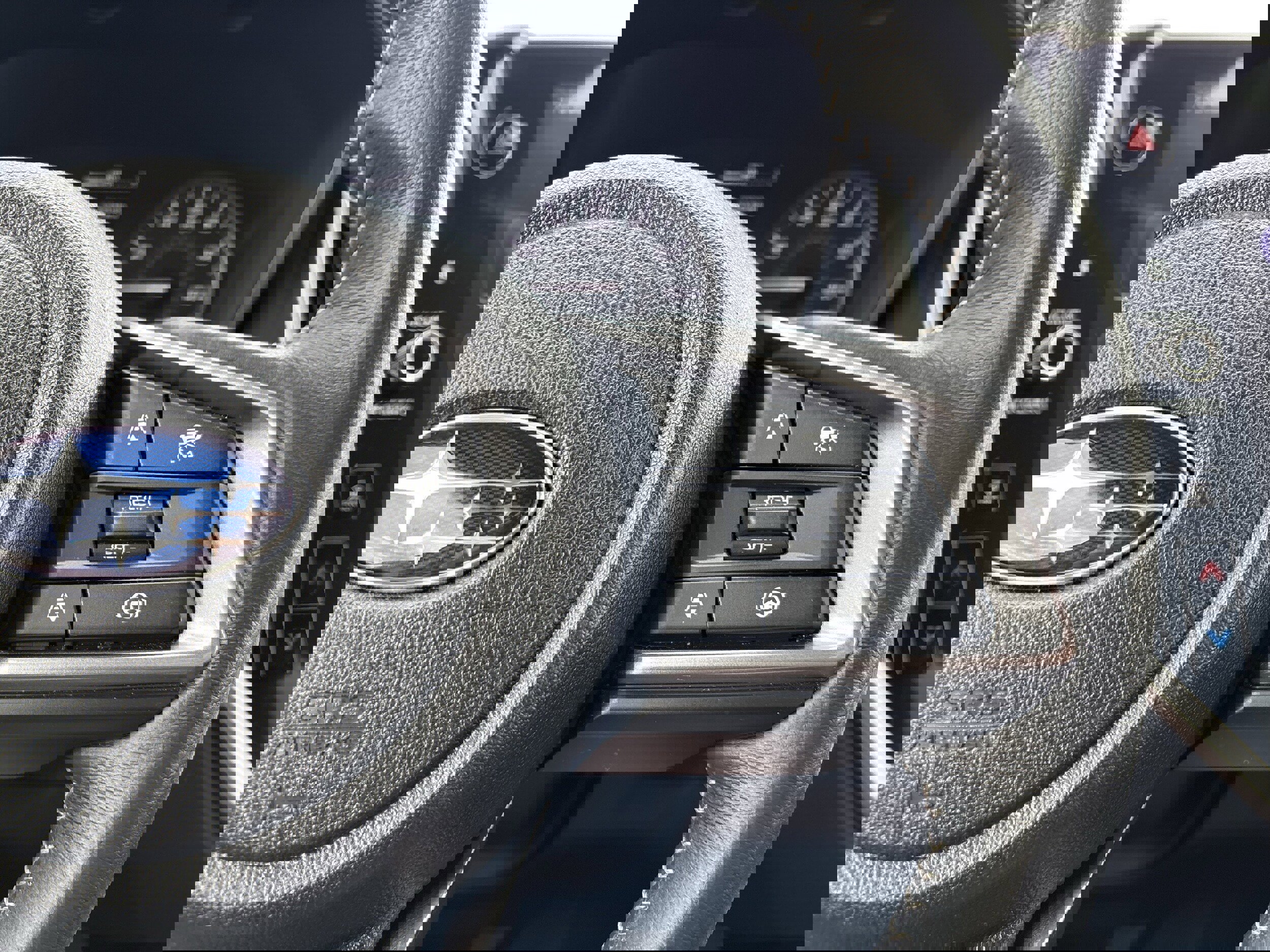 Used 2025 Subaru Ascent Premium image 16