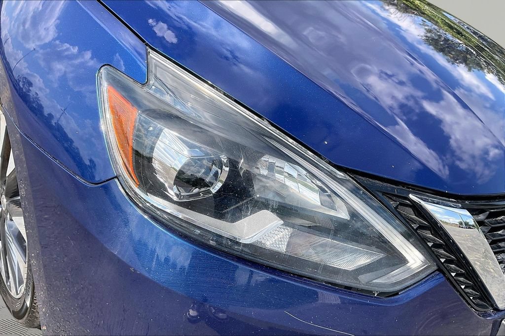 Used 2019 Nissan Sentra SR FWD image 34