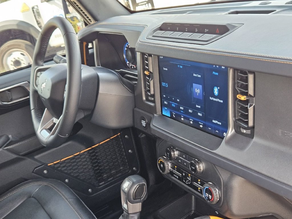 Certified 2024 Ford Bronco Badlands AWD/4WD image 13