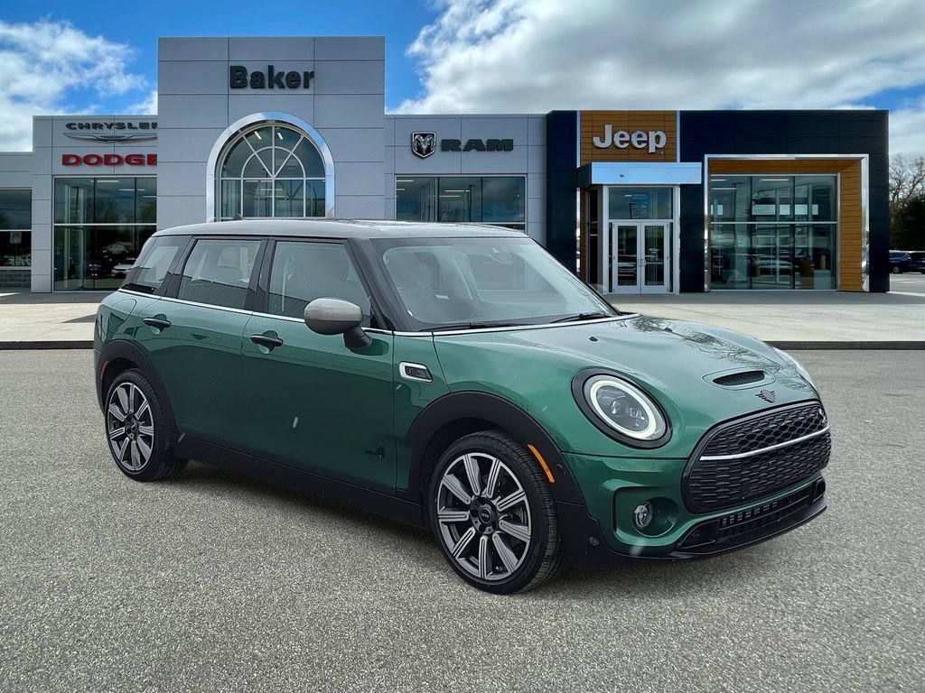 Used 2023 MINI Cooper Clubman S image 1