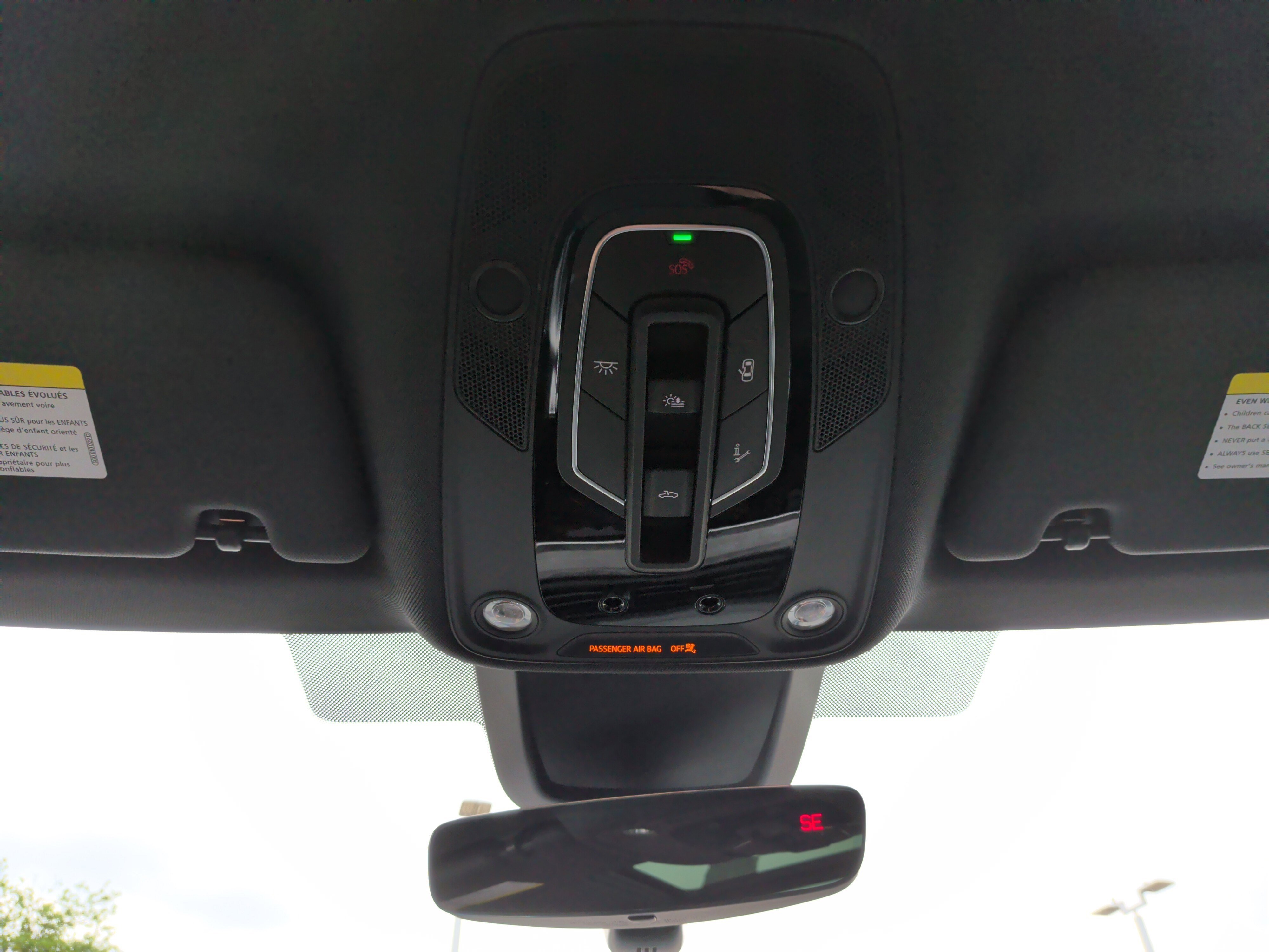 Used 2023 Audi e-tron Premium Plus image 27