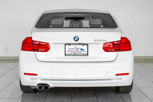 Used 2018 BMW 330e RWD image 7