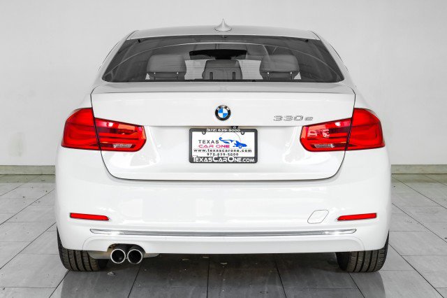 Used 2018 BMW 330e image 7