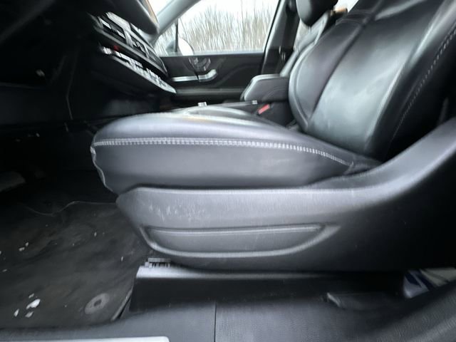 Used 2022 Lincoln Corsair AWD w/ Equipment Group 101A image 16