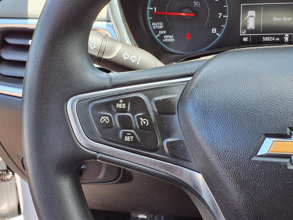 Used 2018 Chevrolet Equinox LS image 20