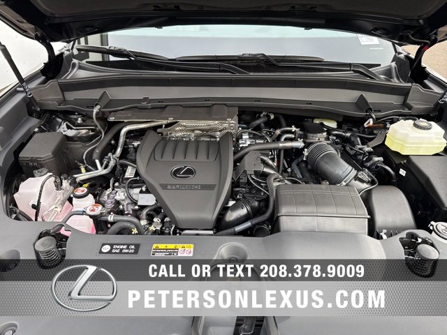 New 2026 Lexus TX 500h AWD image 9