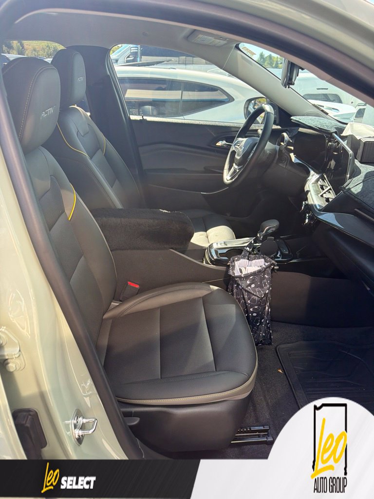 Used 2025 Chevrolet Trax ACTIV w/ Driver Confidence Package FWD image 10