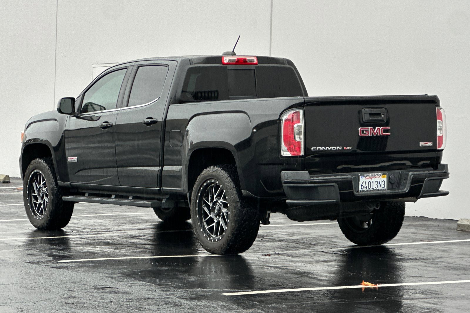 Used 2018 GMC Canyon All Terrain image 6