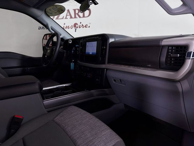 Used 2024 Ford F250 XLT image 33