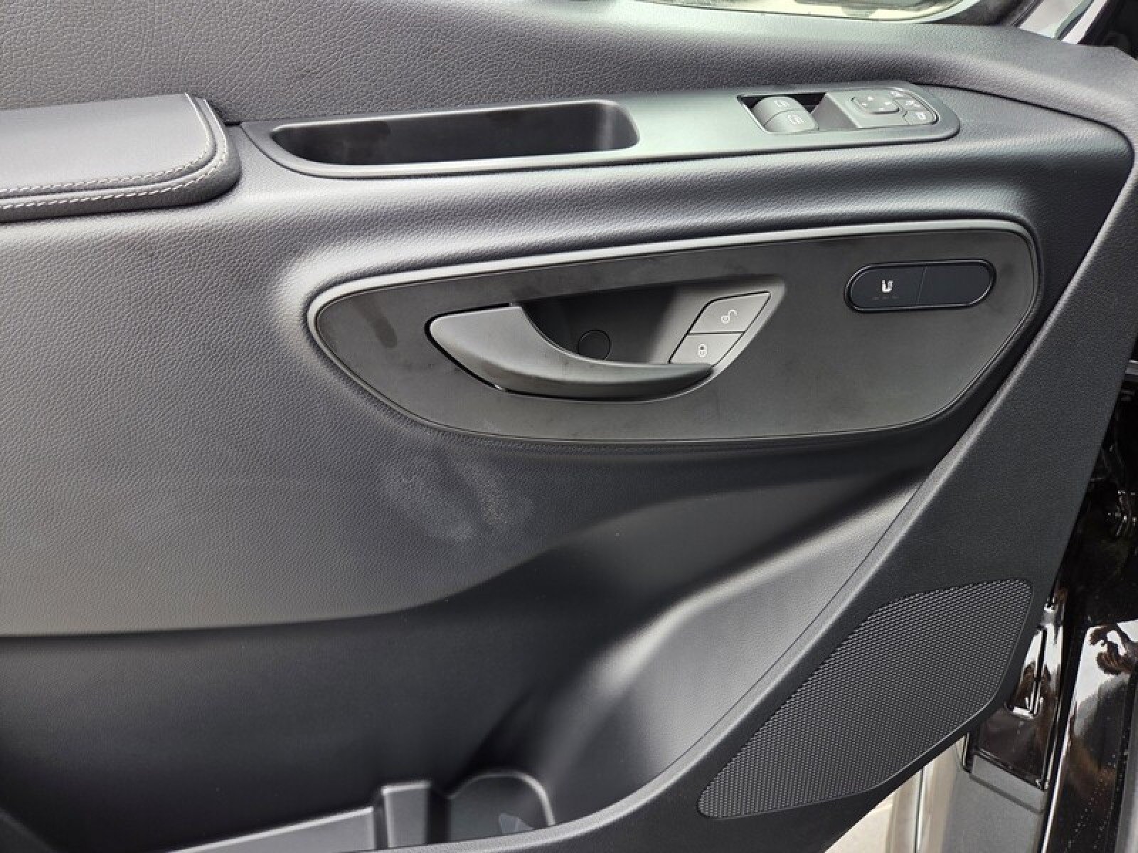 New 2026 Mercedes-Benz Sprinter 2500 image 23