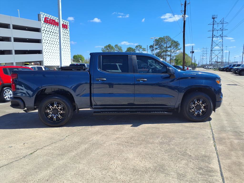 Used 2022 Chevrolet Silverado 1500 Custom image 6